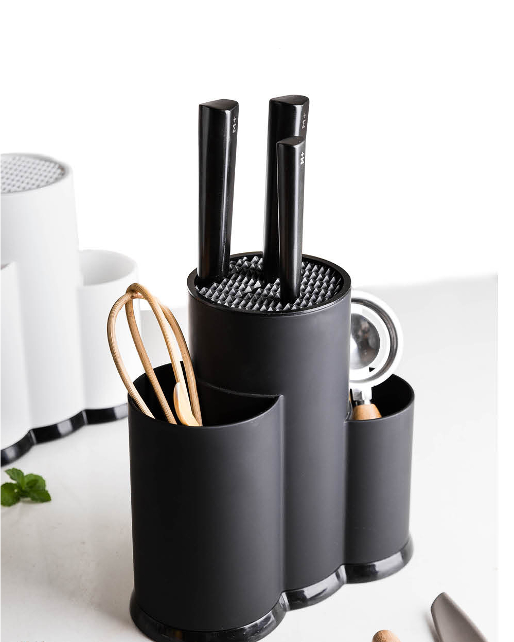 Matte Black Rectangular Utensil Holder – Essentra Home